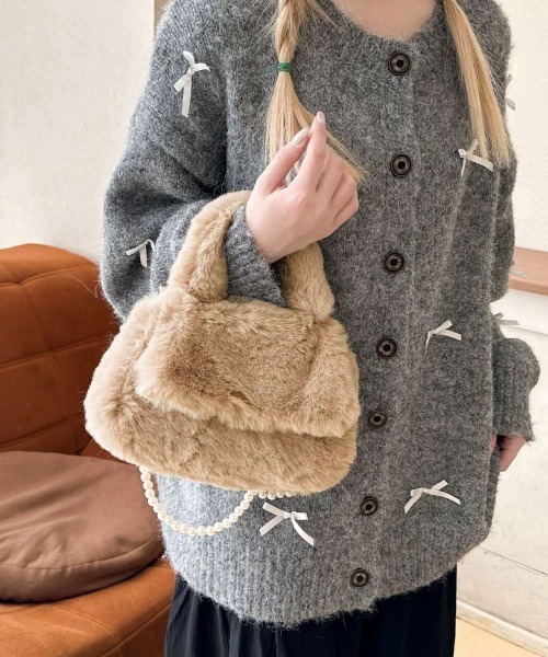 Miniministore（ミニミニストア）の「ファーショルダーバッグ パールチェーン鞄（ショルダーバッグ・レディース・ブラック/モカ/ベージュ/ホワイト・FREE）」の19枚目の写真
