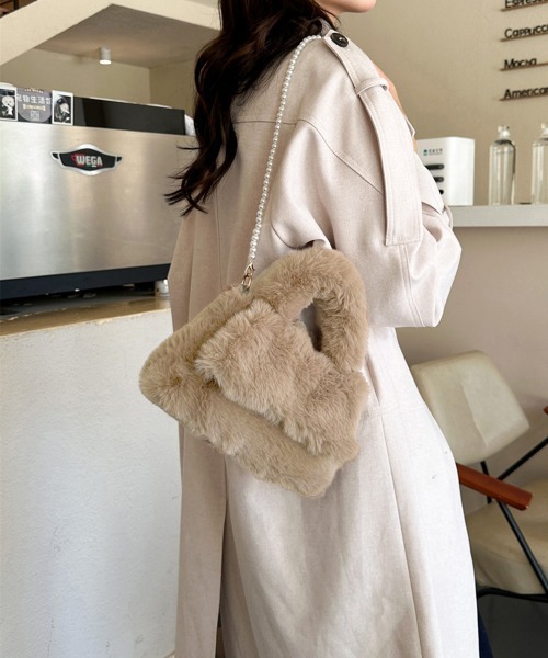 Miniministore（ミニミニストア）の「ファーショルダーバッグ パールチェーン鞄（ショルダーバッグ・レディース・ブラック/モカ/ベージュ/ホワイト・FREE）」の22枚目の写真