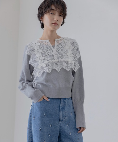 Eimee Law(エイミーロウ)の「レースベストアンサンブルニット(ニット/セーター・レディース・ライトグレー/ダークネイビー/アイボリー・FREE)」の2枚目の写真