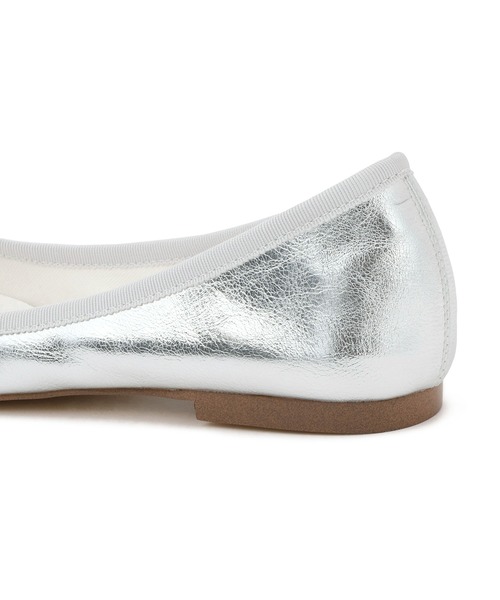 ADAM ET ROPE'(アダムエロペ)の「メタリックバレエシューズ(バレエシューズ・レディース・シルバー/その他1/ブラック・24/23.5/23/24.5)」の17枚目の写真