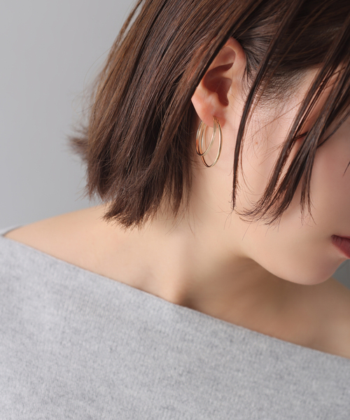 Lilas（リラ）の「30mm2ラインフープピアス K10（両耳）（ピアス（両耳用）・レディース・ゴールド・FREE）」の8枚目の写真