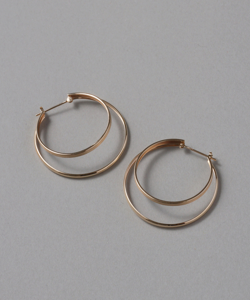 Lilas（リラ）の「30mm2ラインフープピアス K10（両耳）（ピアス（両耳用）・レディース・ゴールド・FREE）」の10枚目の写真