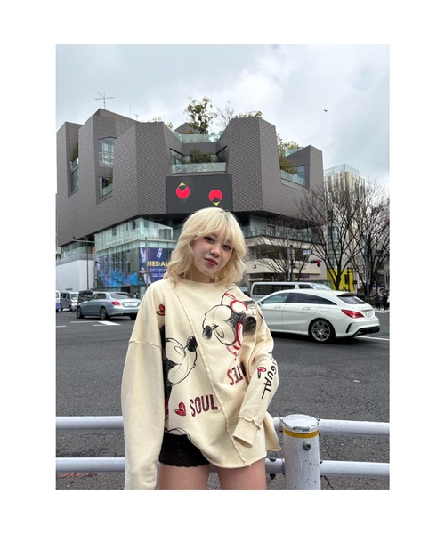 Desigual（デシグアル）の「ミッキー&ミニー ハート スウェットシャツ ディズニー（スウェット・レディース・ブラック・M/L/XL/S/XS）」の20枚目の写真