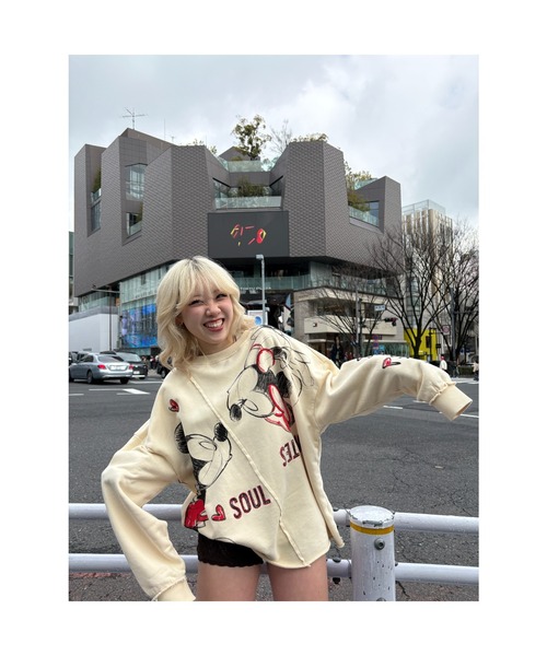 Desigual（デシグアル）の「ミッキー&ミニー ハート スウェットシャツ ディズニー（スウェット・レディース・ブラック・M/L/XL/S/XS）」の21枚目の写真