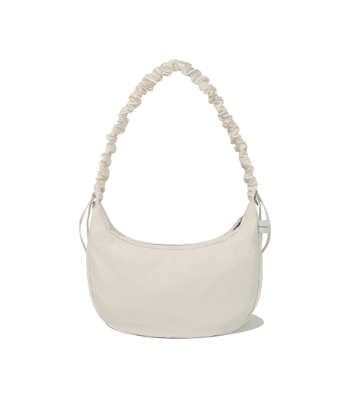 COVERNAT WOMAN(カバーナットウーマン)の「クローバーハートシャーリングミディアムナイロンホーボーバッグ Beige(メッセンジャーバッグ・レディース・その他・FREE)」の17枚目の写真