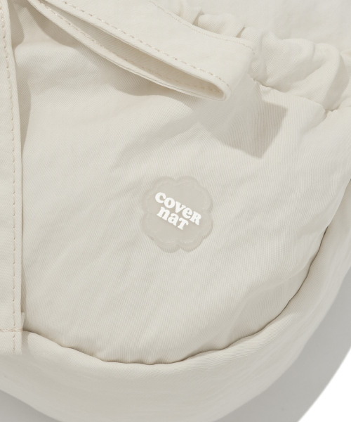 COVERNAT WOMAN(カバーナットウーマン)の「クローバーハートシャーリングミディアムナイロンホーボーバッグ Beige(メッセンジャーバッグ・レディース・その他・FREE)」の11枚目の写真