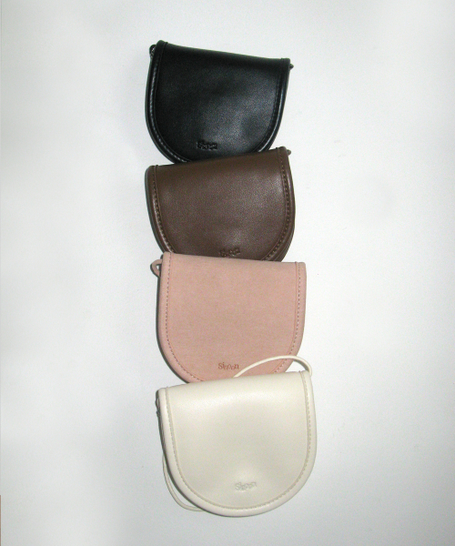 SINOON(シヌーン)の「Round Coin Bag (Deep Brown)(メッセンジャーバッグ・レディース・ダークブラウン・FREE)」の4枚目の写真
