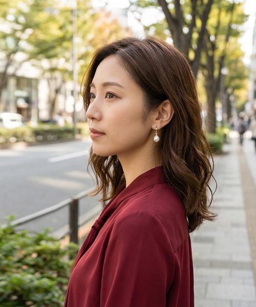 STYLE DELI（スタイルデリ）の「【DELI by】揺れ感淡水パールのミニドロップピアス（ピアス（両耳用）・レディース・ゴールド/シルバー・FREE）」の5枚目の写真