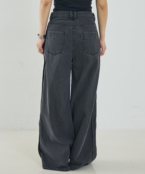 NOMINE(ノミネ)の「サイドライン ワイド デニムパンツ(デニムパンツ・レディース・ブルー/チャコールグレー/ホワイト・S/M)」の12枚目の写真