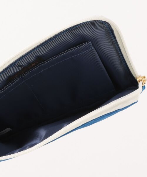 LAZY SUSAN（レイジースーザン）の「マルチポーチソーシーバンチ　２２（ポーチ・レディース・ブルー・FREE）」の4枚目の写真