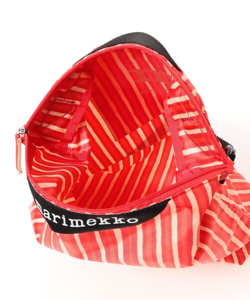 fennica(フェニカ)の「marimekko / Neat Crossbody Piccolo M ショルダーバッグ(ショルダーバッグ・レディース・レッド・ONE SIZE)」の9枚目の写真