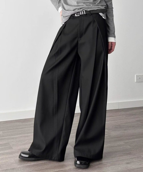 B.R.U(ブル)の「プリーツワイドレッグスラックス(スラックス・メンズ・ブラック/グレー・LARGE/MEDIUM)」の7枚目の写真