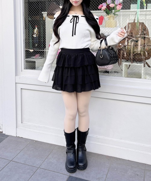 INGNI（イング）の「リボンオフショルフレアスリーブニット（ニット/セーター・レディース・グレー系その他3/ブラック×ホワイト/ホワイト×ブラック・M）」の9枚目の写真