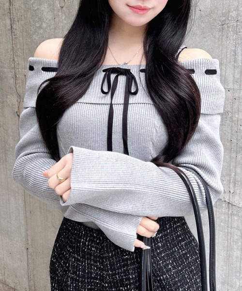 INGNI（イング）の「リボンオフショルフレアスリーブニット（ニット/セーター・レディース・グレー系その他3/ブラック×ホワイト/ホワイト×ブラック・M）」の19枚目の写真