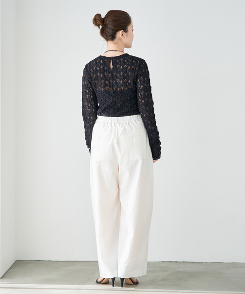 IENA（イエナ）の「《一部カラーWEB限定/追加4》Flowerストレッチレースプルオーバー（Tシャツ/カットソー・レディース・アイボリー/ブラック・FREE）」の14枚目の写真