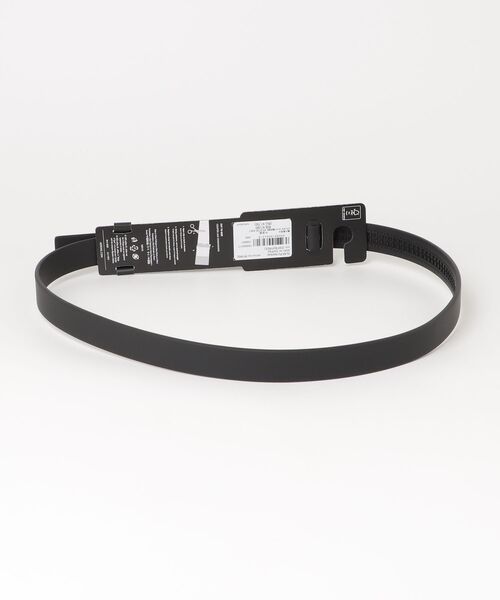 adidas（アディダス）の「スリムレザー ポリウレタンレザー ノーホール ベルト【adidas Golf/アディダスゴルフ】（ベルト・メンズ・ホワイト/ブラック・MEDIUM）」の3枚目の写真