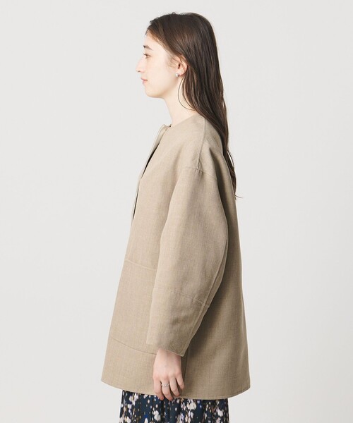 UNITED ARROWS（ユナイテッドアローズ）の「Asami バイカラー リバーコート（ノーカラーコート・レディース・ベージュ・38/36）」の5枚目の写真