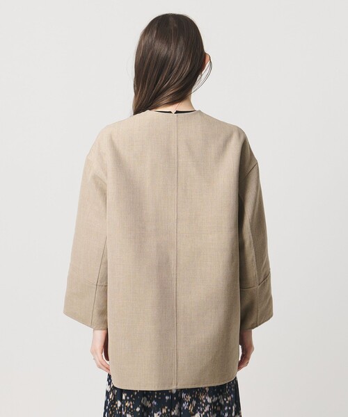 UNITED ARROWS（ユナイテッドアローズ）の「Asami バイカラー リバーコート（ノーカラーコート・レディース・ベージュ・38/36）」の6枚目の写真