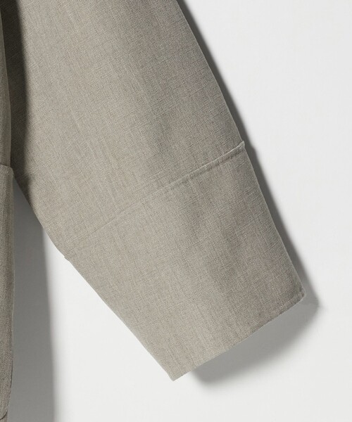 UNITED ARROWS（ユナイテッドアローズ）の「Asami バイカラー リバーコート（ノーカラーコート・レディース・ベージュ・38/36）」の13枚目の写真