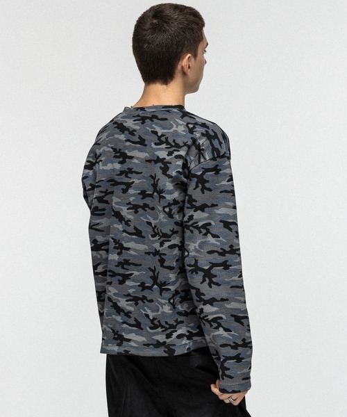セール】HENLEY CAMO WAFFLE LONG-SLEEVE TEE / カモ総柄ヘンリー