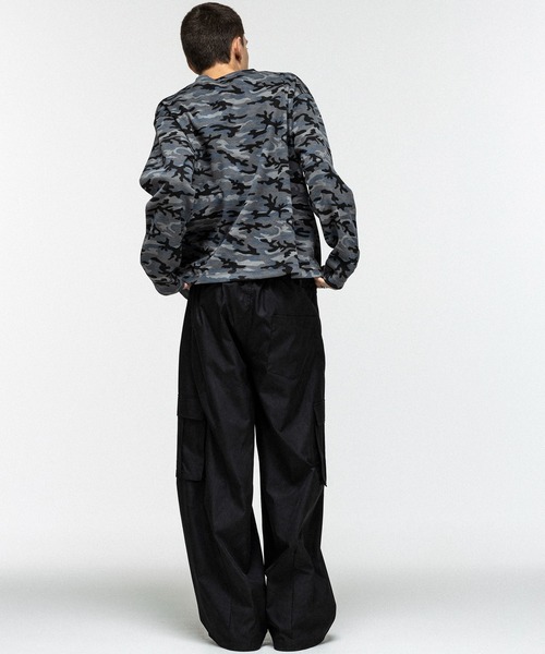 ILL'S（イルズ）の「HENLEY CAMO WAFFLE LONG-SLEEVE TEE / カモ総柄ヘンリーネックサーマルロンT ワッフル ミリタリー メンズ レディース ユニセックス（Tシャツ/カットソー・メンズ・カーキ/チャコールグレー/ベージュ・M/L）」の13枚目の写真