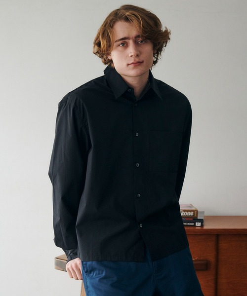 MAISON CLUB（メゾンクラブ）の「【MAISON CLUB】Cropped Compact Shirt / クロップド丈コンパクトシャツ（シャツ/ブラウス・メンズ・ブラック/サックスブルー/ホワイト・M/L）」の10枚目の写真