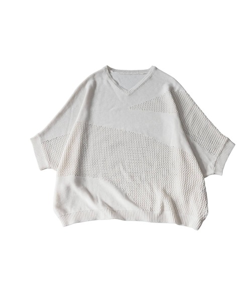 antiqua(アンティカ)の「ドルマン Vネック メッシュ ニット(ニット/セーター・レディース・オフホワイト/ブラック/オリーブ・ONESIZE)」の15枚目の写真