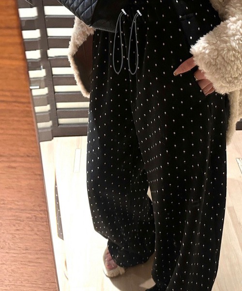 GLAMOROUS JANE（グラマラスジェーン）の「ドット柄ジャガードスウェットパンツ（スウェットパンツ・レディース・ブラック/グレー・L/M）」の6枚目の写真
