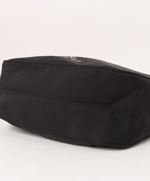 A.P.C.（アーペーセー）の「BESACE JOURNAL SMALL（ショルダーバッグ・メンズ・ブラック・ONESIZE）」の3枚目の写真