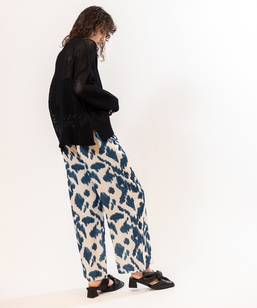 OSMOSIS（オズモーシス）の「ポロカラーメッシュニットカーディガン（ニット/セーター・レディース・レッド/ホワイト/ブラック・ONE SIZE）」の16枚目の写真