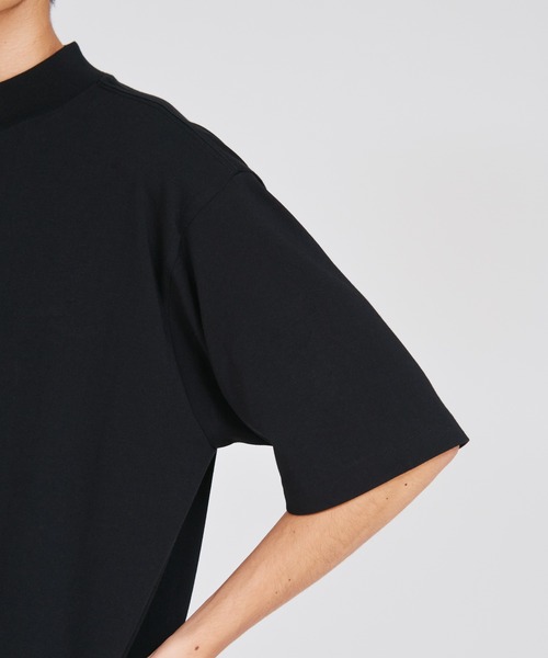 HANES(ヘインズ)の「【Hanes/ヘインズ】メンズ Hanes THE RELAX リラックスフィット モックネックTシャツ(Tシャツ/カットソー・メンズ・ブラック/ホワイト・XL/L/M/S)」の13枚目の写真