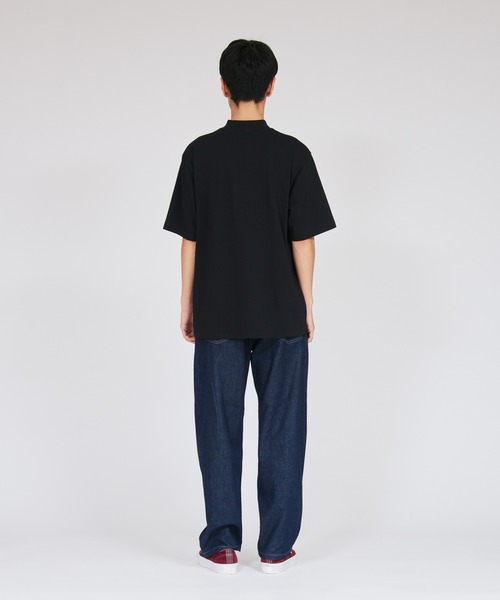 HANES(ヘインズ)の「【Hanes/ヘインズ】メンズ Hanes THE RELAX リラックスフィット モックネックTシャツ(Tシャツ/カットソー・メンズ・ブラック/ホワイト・XL/L/M/S)」の18枚目の写真