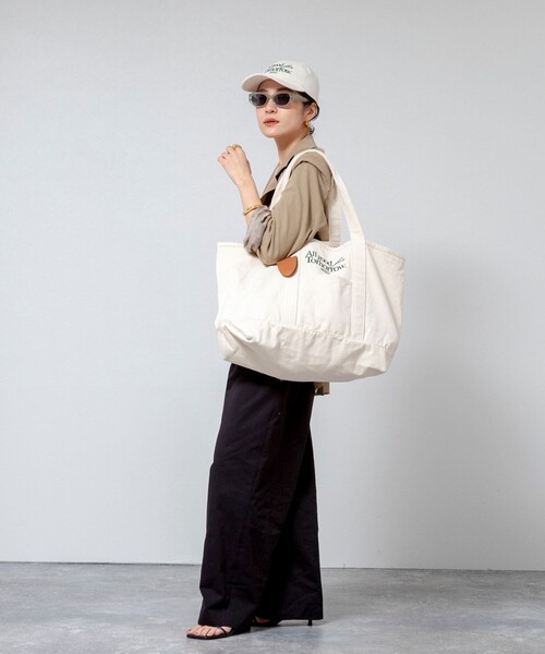 MAQWEL（マクウェル）の「【MAQWEL/マクウェル】ウォッシャブルカーブチノパンツ（チノパンツ・レディース・ブラック/ベージュ・M/S）」の4枚目の写真