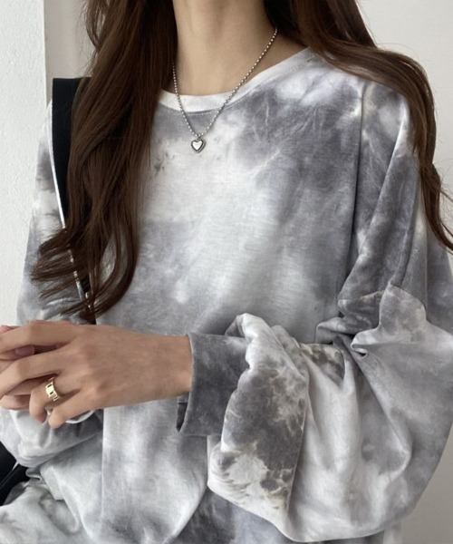 Flugge(フラッジー)の「タイダイ柄オーバーロンT(Tシャツ/カットソー・レディース・グレー・LARGE/MEDIUM)」の8枚目の写真