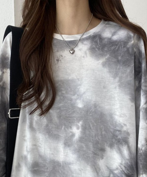 Flugge(フラッジー)の「タイダイ柄オーバーロンT(Tシャツ/カットソー・レディース・グレー・LARGE/MEDIUM)」の9枚目の写真