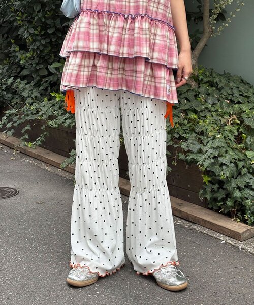 HELLO.SANFRANCISCO(ハローサンフランシスコ)の「【HELLO.SANFRANCISCO/ハローサンフランシスコ】ドット柄シャーリングパンツ(その他パンツ・レディース・ブラック/ホワイト・MEDIUM/SMALL)」の4枚目の写真