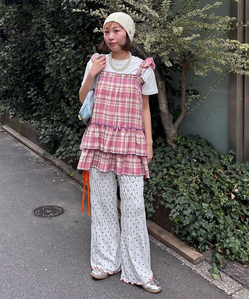 HELLO.SANFRANCISCO(ハローサンフランシスコ)の「【HELLO.SANFRANCISCO/ハローサンフランシスコ】ドット柄シャーリングパンツ(その他パンツ・レディース・ブラック/ホワイト・MEDIUM/SMALL)」の5枚目の写真