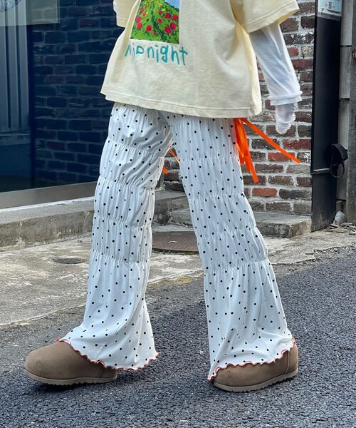 HELLO.SANFRANCISCO(ハローサンフランシスコ)の「【HELLO.SANFRANCISCO/ハローサンフランシスコ】ドット柄シャーリングパンツ(その他パンツ・レディース・ブラック/ホワイト・MEDIUM/SMALL)」の7枚目の写真
