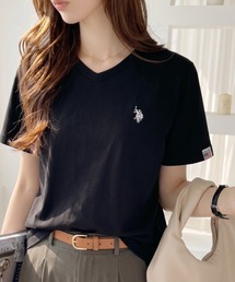 U.S. POLO ASSN.（ユーエスポロアッスン）の「【Ada.別注 U.S. POLO ASSN】コンパクト Vネック Tシャツ（Tシャツ/カットソー）」