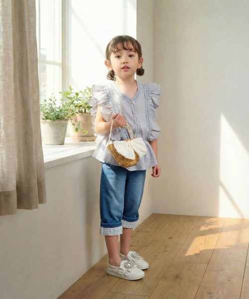 Rora(ローラ)の「ラピス ロールアップ ハーフパンツ(デニムパンツ・キッズ・ブルー・150cm/140cm/130cm/120cm/110cm)」の9枚目の写真