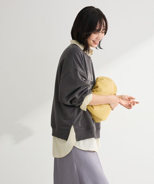 Green　Parks（グリーンパークス）の「オーバーサイズロゴ裏毛プルオーバー（スウェット・レディース・ホワイト系その他2/チャコールグレー/杢グレー・FREE）」の16枚目の写真