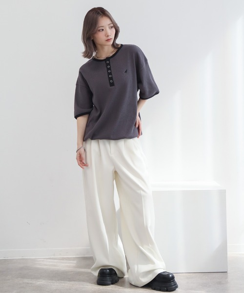 KANGOL（カンゴール）の「【KANGOL/カンゴール】別注 ワッフル ロゴ刺繍 配色 ヘンリーネック  Tシャツ（Tシャツ/カットソー・メンズ・カーキ/ブラック/チャコールグレー/オフホワイト/アッシュグレー/ネイビー・M/L/XL）」の21枚目の写真