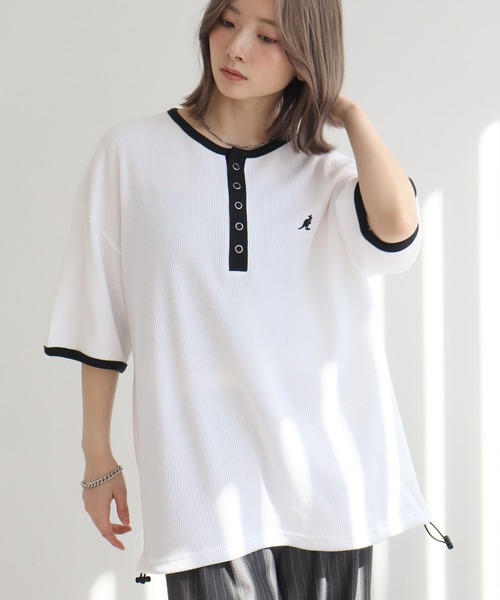 KANGOL（カンゴール）の「【KANGOL/カンゴール】別注 ワッフル ロゴ刺繍 配色 ヘンリーネック  Tシャツ（Tシャツ/カットソー・メンズ・カーキ/ブラック/チャコールグレー/オフホワイト/アッシュグレー/ネイビー・M/L/XL）」の10枚目の写真