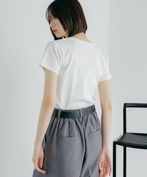 PAGEBOY（ページボーイ）の「ジミレスコンパクトT（Tシャツ/カットソー・レディース・チェリーピンク/ブラック/オフホワイト/グレー/ダークグリーン・SMALL/MEDIUM）」の10枚目の写真