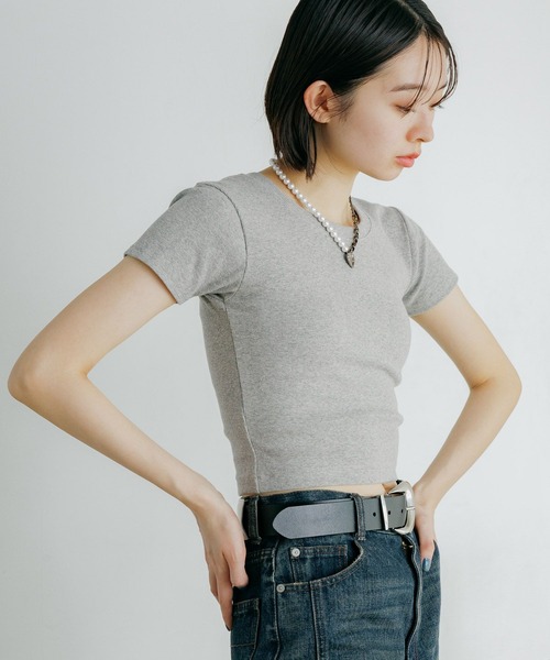 PAGEBOY（ページボーイ）の「ジミレスコンパクトT（Tシャツ/カットソー・レディース・チェリーピンク/ブラック/オフホワイト/グレー/ダークグリーン・SMALL/MEDIUM）」の21枚目の写真