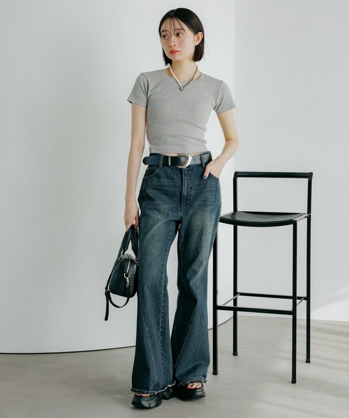 PAGEBOY（ページボーイ）の「ジミレスコンパクトT（Tシャツ/カットソー・レディース・チェリーピンク/ブラック/オフホワイト/グレー/ダークグリーン・SMALL/MEDIUM）」の17枚目の写真