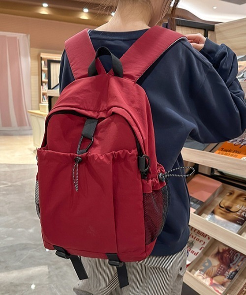 Teem Store(チームストア)の「【A4対応/大容量】【ユニセックス】サイドポケット軽量バックパック(バックパック/リュック・レディース・ホワイト/ワイン/ブラック/オレンジ・F)」の3枚目の写真
