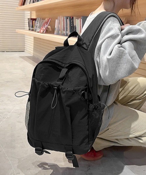 Teem Store(チームストア)の「【A4対応/大容量】【ユニセックス】サイドポケット軽量バックパック(バックパック/リュック・レディース・ホワイト/ワイン/ブラック/オレンジ・F)」の22枚目の写真
