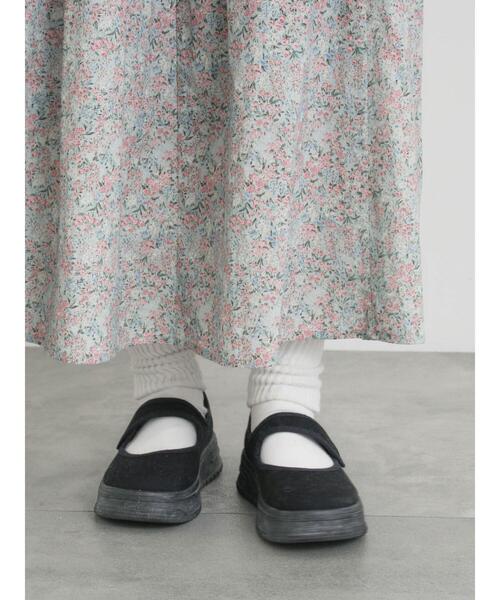 Samansa Mos2（サマンサ モスモス）の「キャンバスストラップスニーカー（スニーカー・レディース・ブラック/ベージュ・L/M）」の7枚目の写真