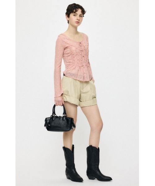 MOUSSY（マウジー）の「【EC限定カラー：ブラウン】SHIRRING LACE トップス（シャツ/ブラウス・レディース・アイボリー/ピンク/ブラウン/ブラック・FREE）」の6枚目の写真